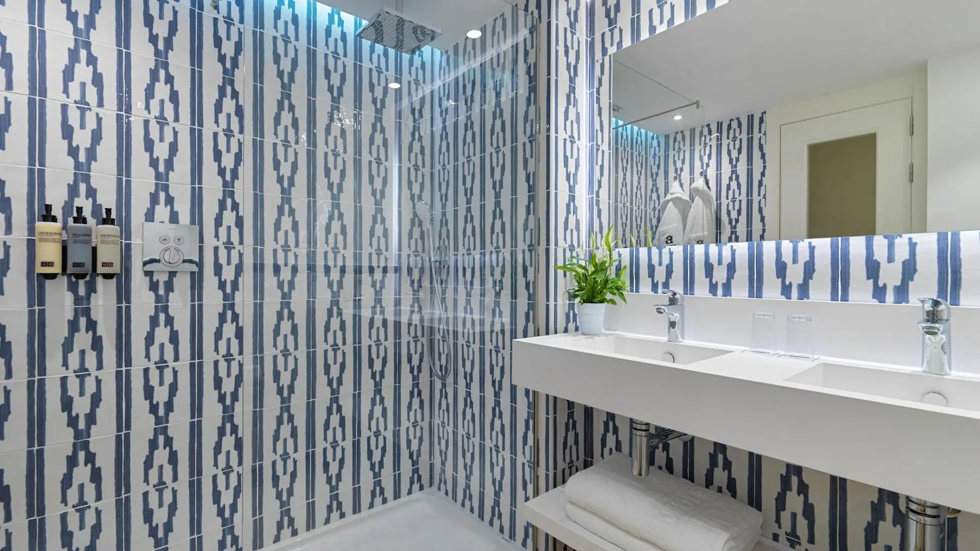Boutique Hotel H10 Blue Mar - Adults Only Camp De Mar